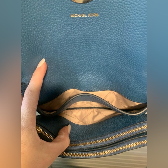 NWT MICHAEL KORS Triple Gusset Chambray Leather Crossbody Bag  dust bag - Picture 13 of 15